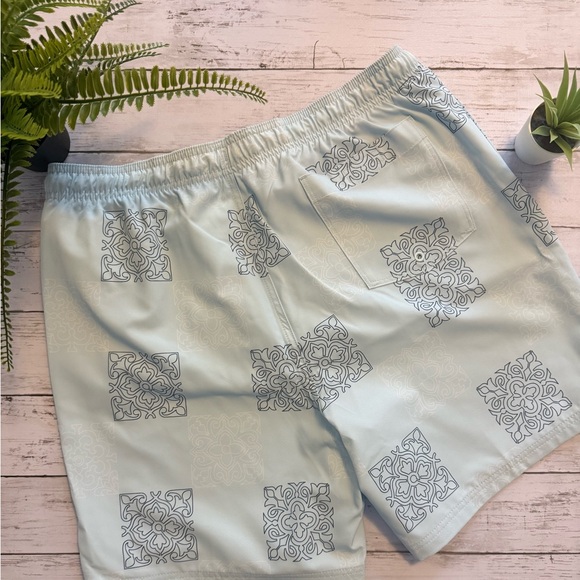 Old Navy - Light Blue Geo/Tile Print Swim Trunks w/ Drawstring + Mesh Lining – L - Picture 2 of 3